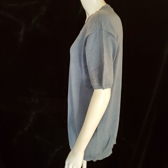DKNY Blue V-Neck Short Sleeve Shirt (L) - Picture 3 of 5